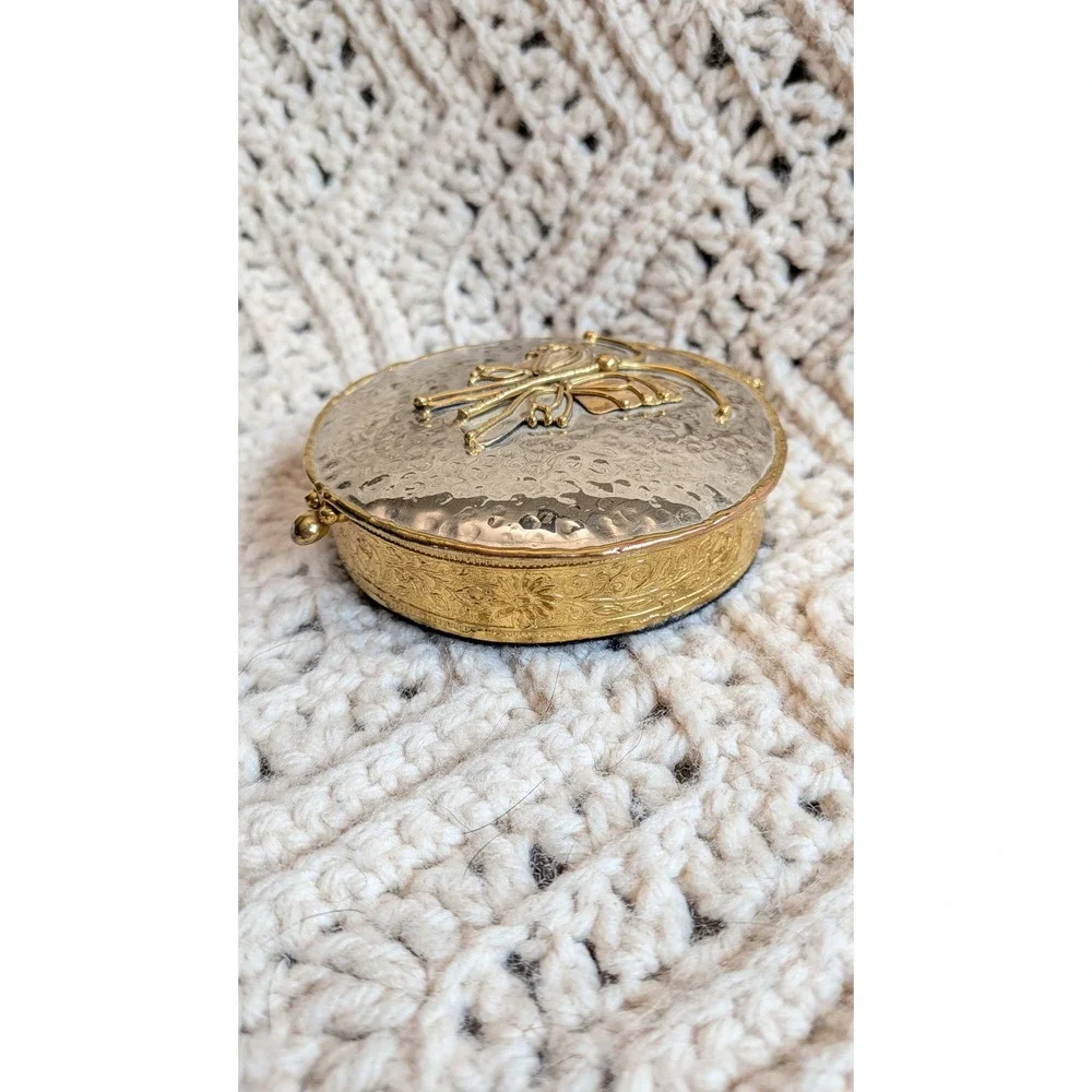Lunacy Mary‎ Mundy Vintage Butterfly Pill Box Hammered Mixed Metal Trinket Case